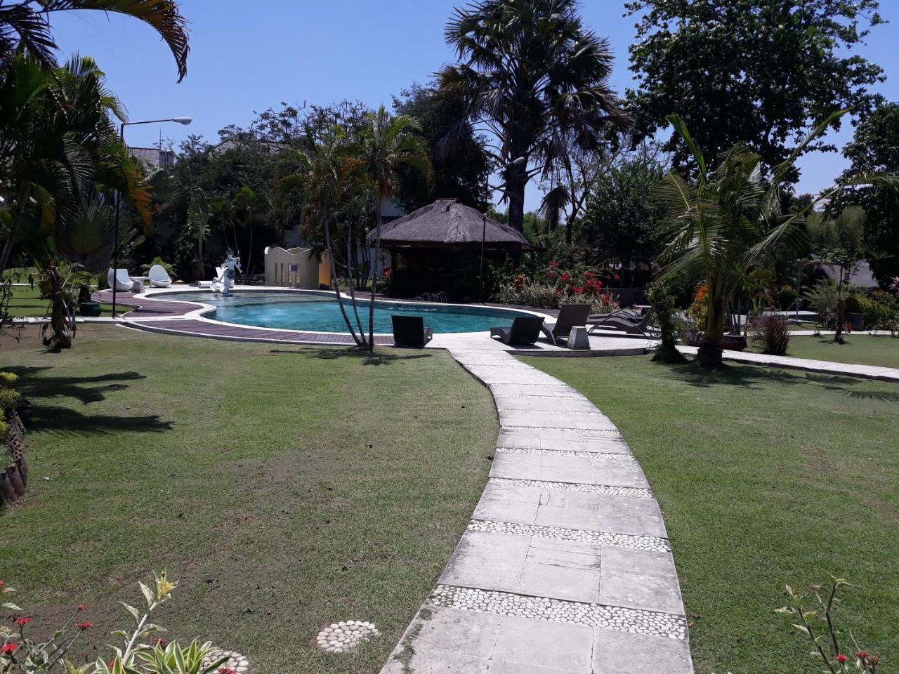 Green Umalas Resort Seminyak  Exterior photo